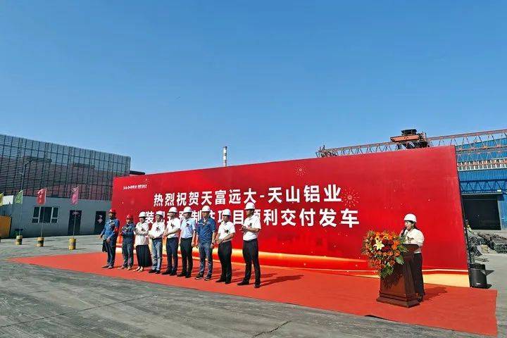 “石材石用” 天富遠(yuǎn)大首批預(yù)制柱交付:石材